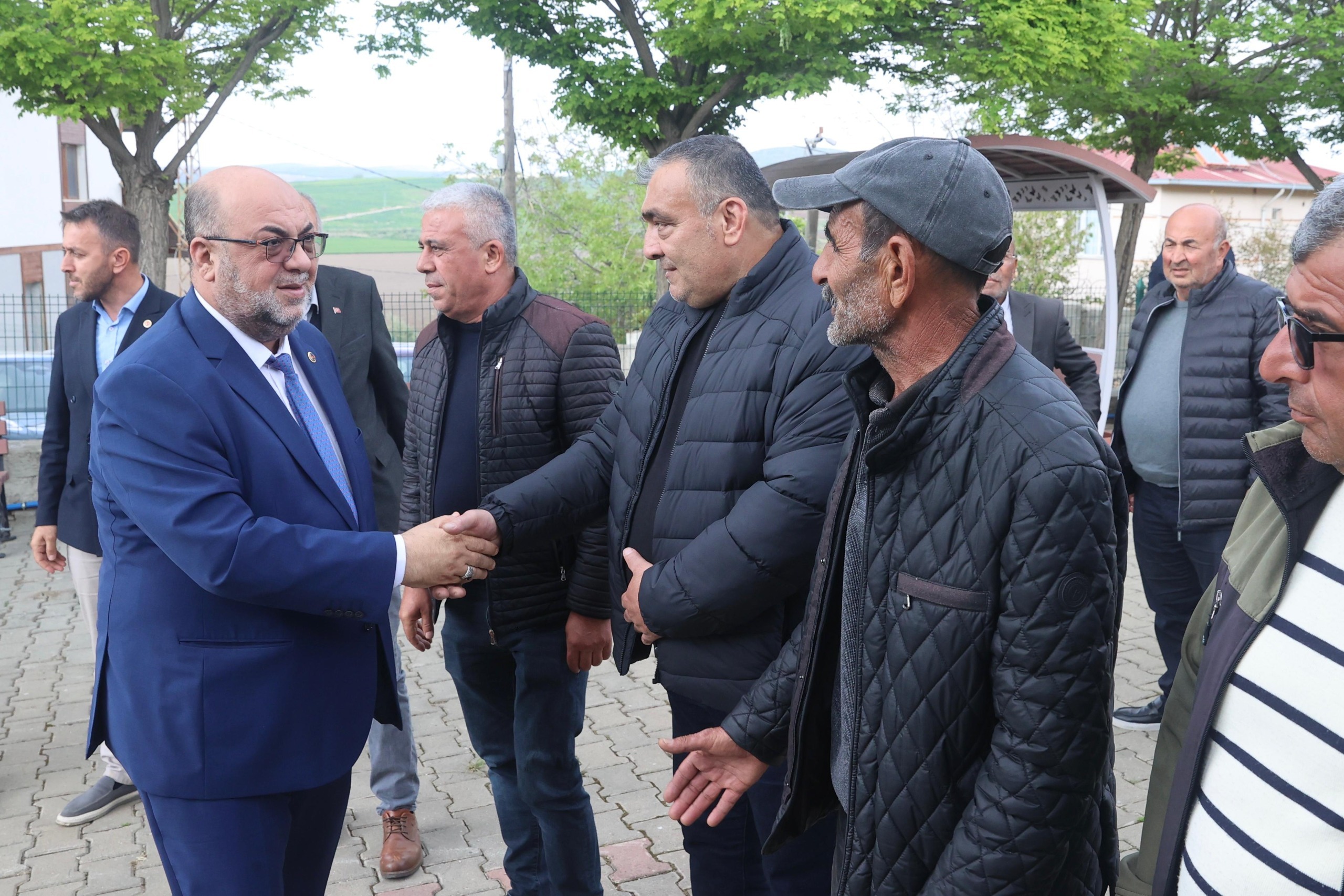 WhatsApp-Image-2026-04-24-at-17.26.22 BAŞKAN AKPINAR 87. MAHALLE TOPLANTISI’NI DEMİRCİLER MAHALLESİ’NDE GERÇEKLEŞTİRDİ