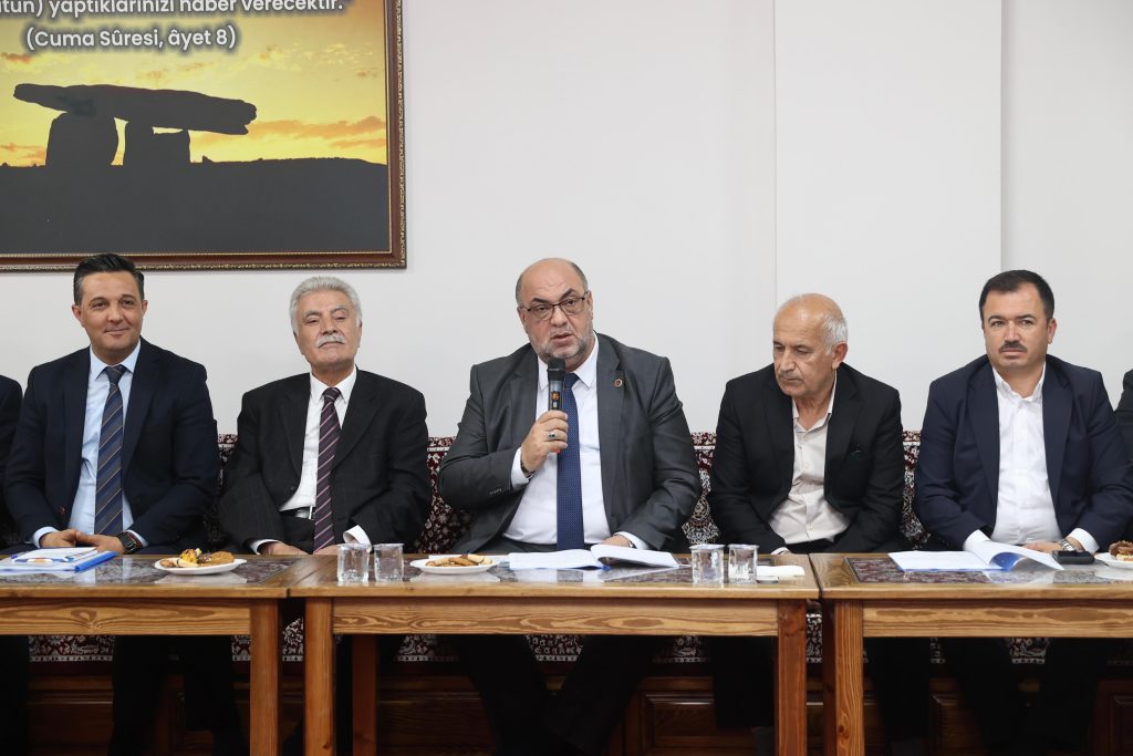 089ba648-64ef-49cd-bbbd-917f1f6d233d-1024x683 BAŞKAN AKPINAR 91. MAHALLE TOPLANTISINI KARACASU FERHUŞ MAHALLESİ’NDE GERÇEKLEŞTİRDİ