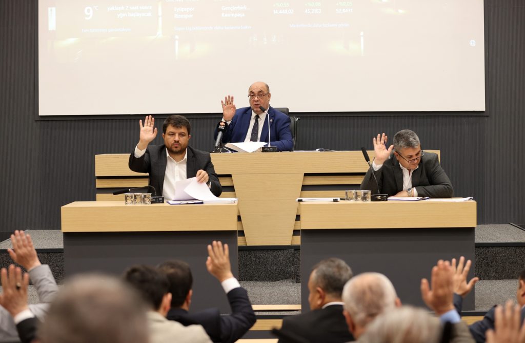 2-2-1024x668 DULKADİROĞLU BELEDİYESİ MAYIS AYI OLAĞAN MECLİS TOPLANTISI GERÇEKLEŞTİRİLDİ