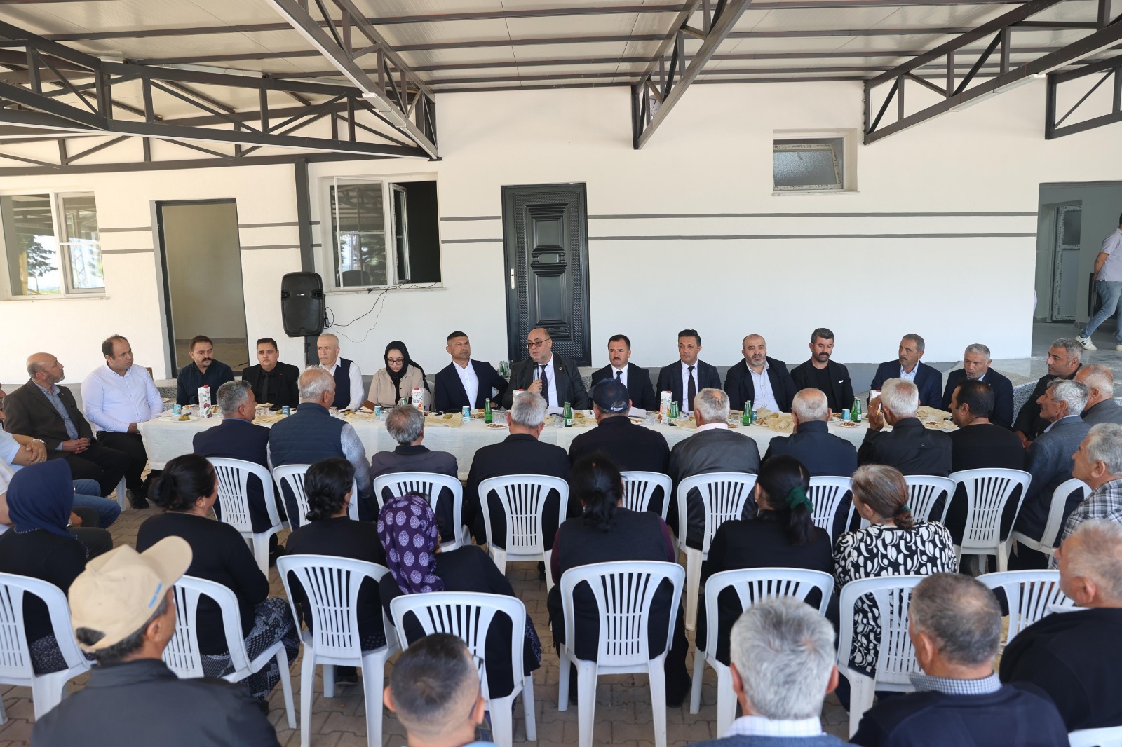 IMG_1276 BAŞKAN AKPINAR, 89. MAHALLE TOPLANTISINDA KÜPELİKIZ MAHALLESİ SAKİNLERİYLE BULUŞTU