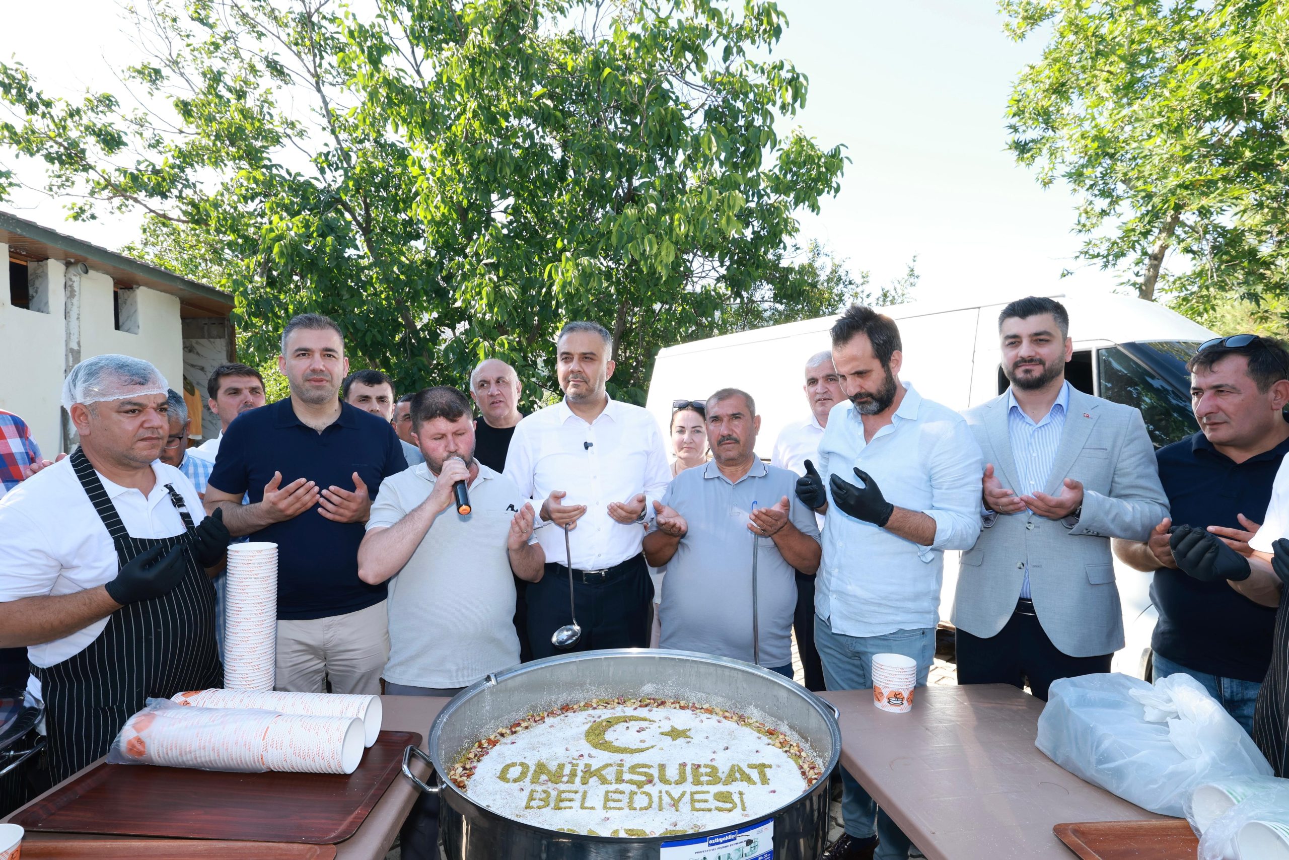 15-1-scaled Başkan Toptaş, Dönüklü Mahallesi sakinleriyle aşure sofrasında buluştu