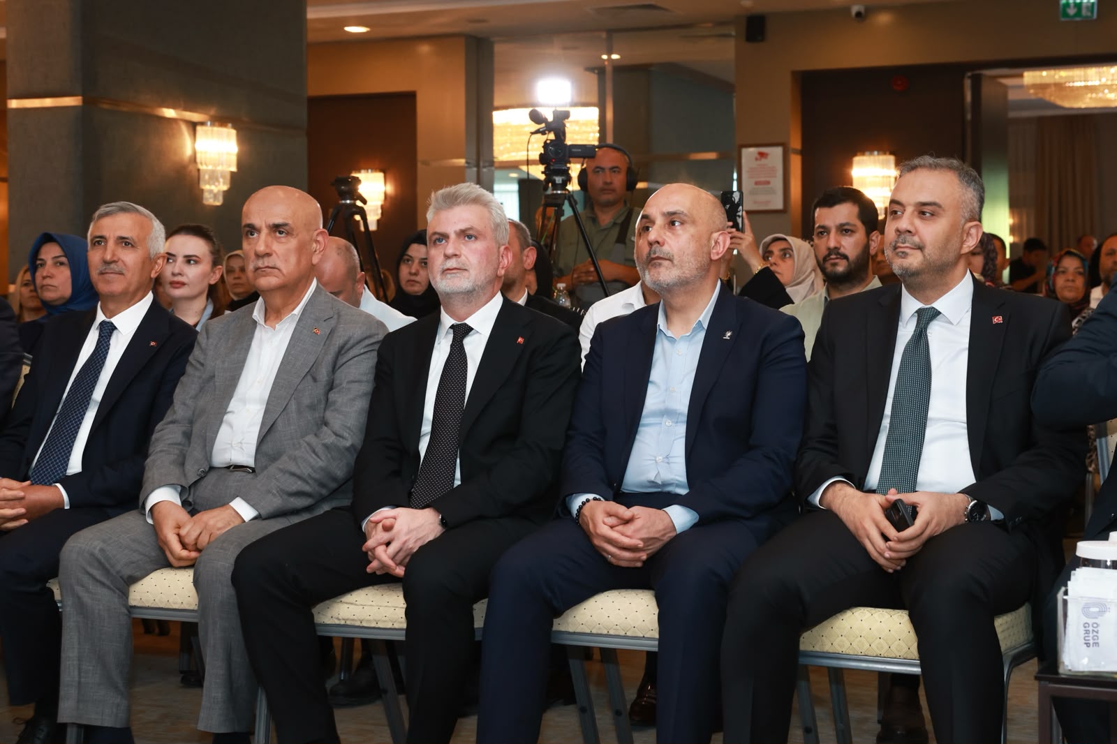 2 Başkan Toptaş, Şehrin Ekonomisi Zirvesi’nde Onikişubat’ın kalkınma vizyonunu anlattı