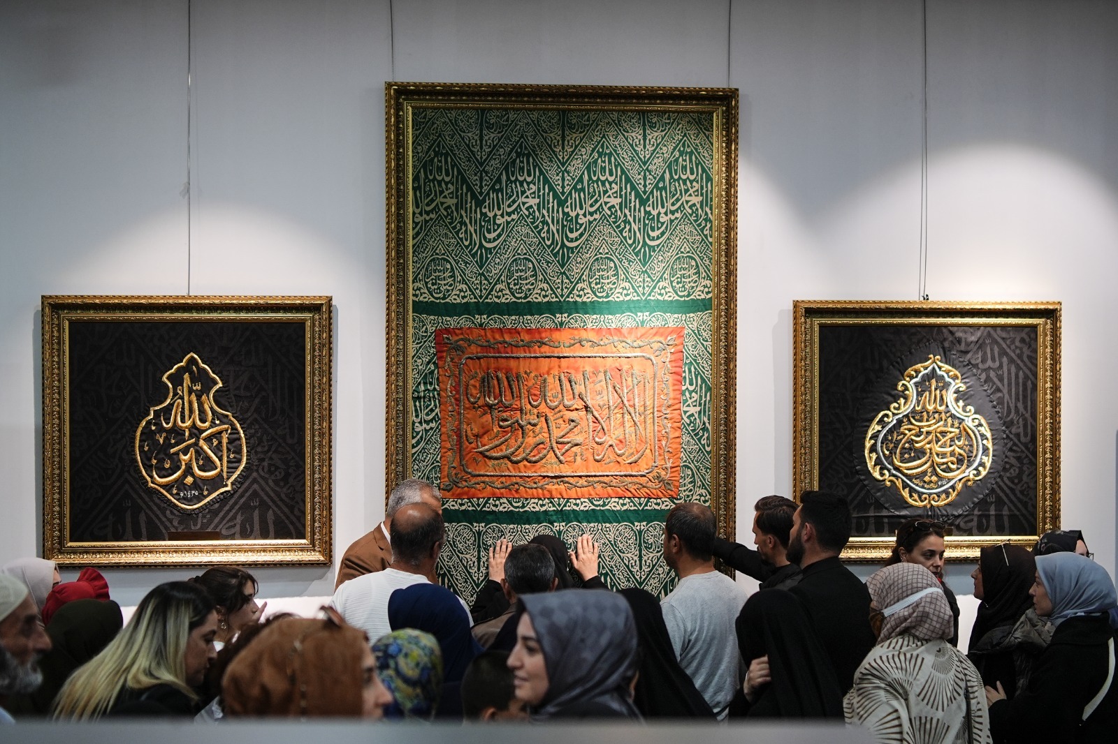 WhatsApp-Image-2026-08-24-at-15.39.22-1 Başkan Toptaş’tan Mevlid Kandili’nde Kabe Örtüleri ve Mukaddes Emanetler Sergisi müjdesi