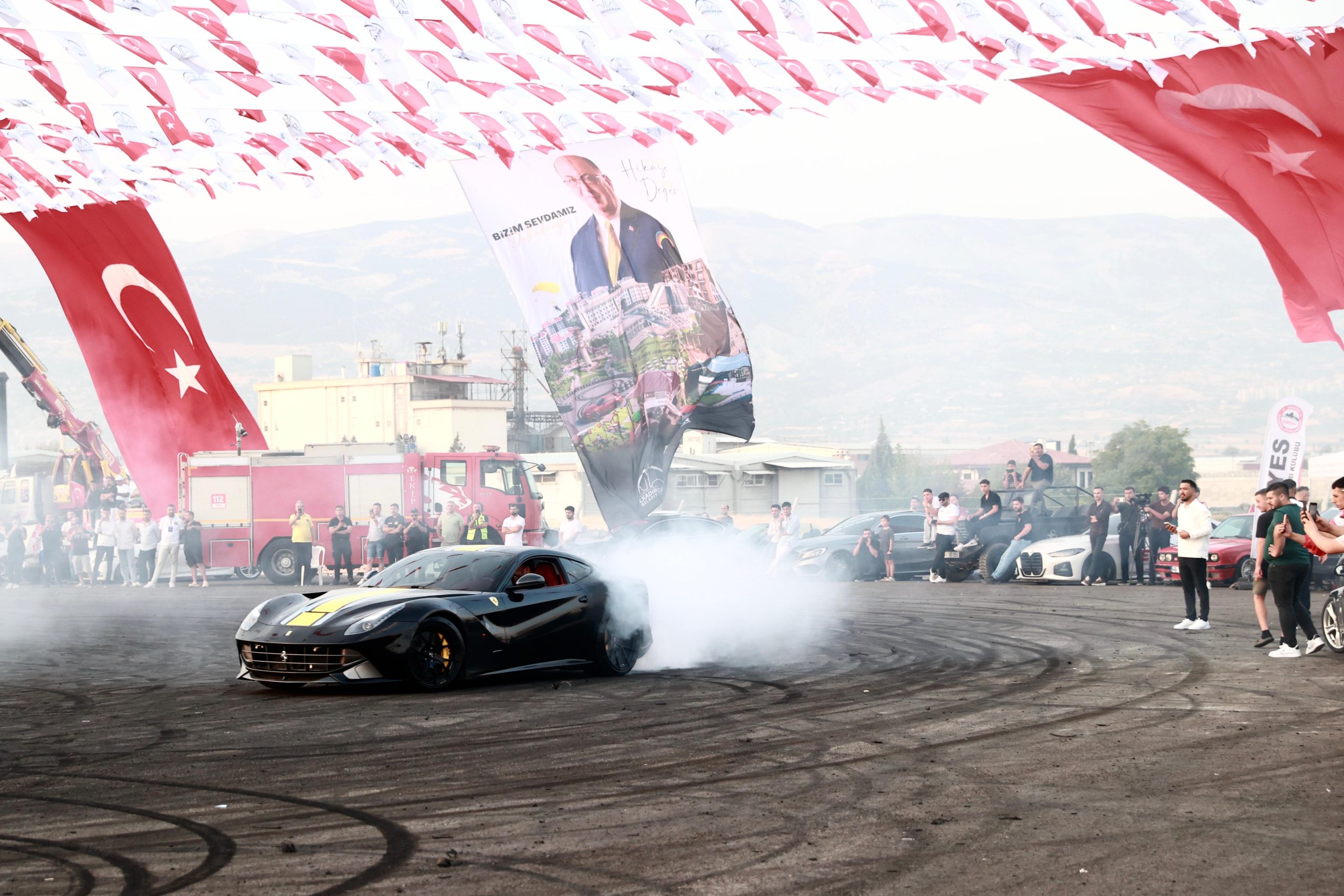 4-4-scaled DULKADİROĞLU’NDA MOTOR SPORLARINA YENİ ADRES: DRİFT PİSTİ KAPILARINI AÇTI